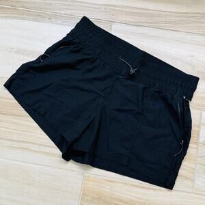 Avalanche Outdoor Supply Black Shorts Drawstring Zipper Pockets Size Medium NWOT